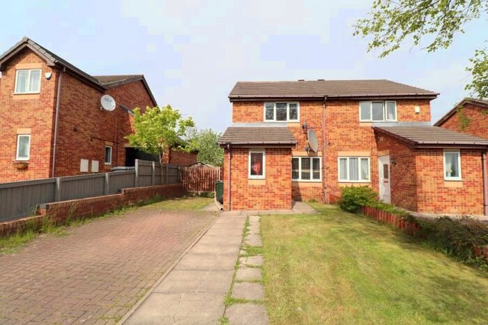 2 Bedroom Semi-Detached House To Rent In Wrigley Avenue, Bradford, BD4