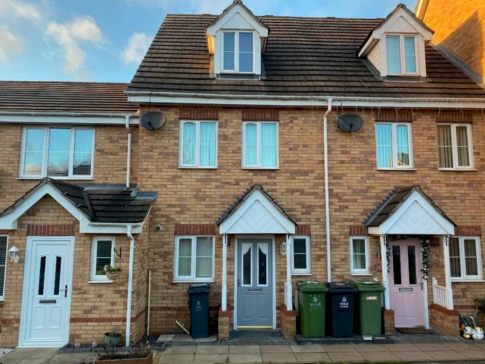 3 Bedroom Terraced House To Rent In Spindle Tree Rise, Willenhall, WV12