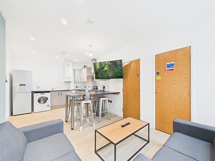 4 Bedroom Flat To Rent In Cumberland Street, Bristol, BS2