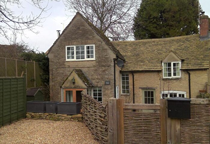 2 Bedroom Cottage To Rent In Fulbrook, Oxfordshire, OX18