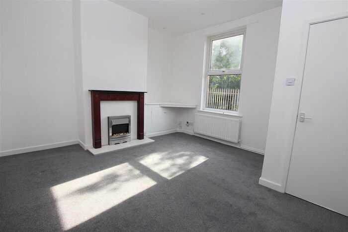 2 Bedroom Terraced House To Rent In Railway View, Blackburn, BB2