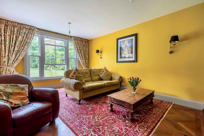 5 Bedroom Detached House To Rent In Bisley, Bisley, Woking, GU24