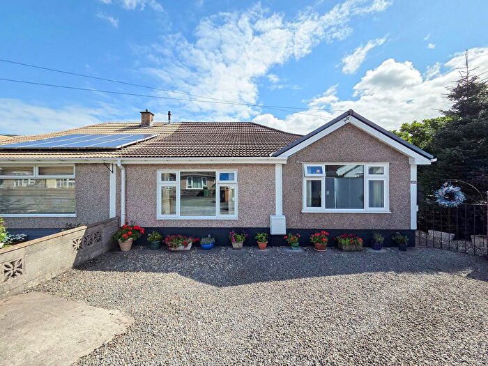 2 Bedroom Semi-Detached Bungalow For Sale In Heol Ty-Gwyn, Caerphilly, CF83