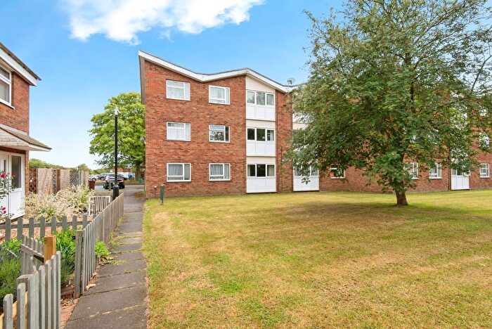 2 Bedroom Flat For Sale In Bilberry Road, Clifton, Shefford, Bedfordshire, SG17