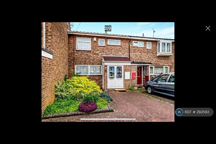 3 Bedroom Terraced House To Rent In Churchill Road, Leighton Buzzard, LU7