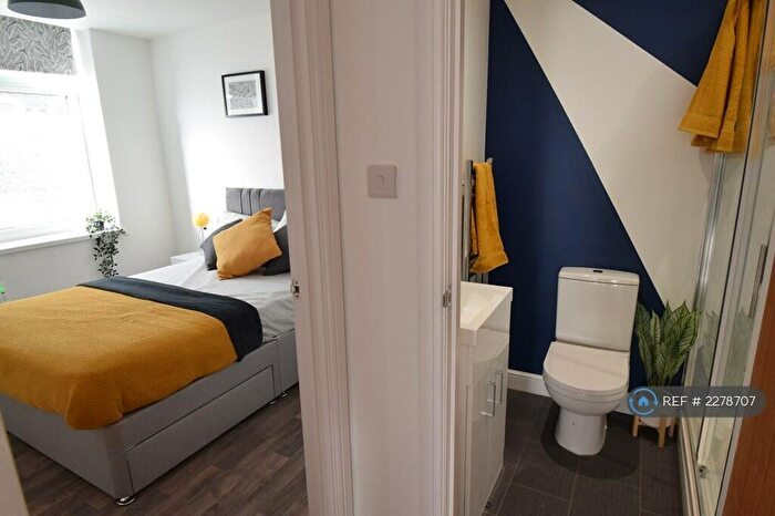 2 Bedroom Flat To Rent In Dalton Street, Cardiff, CF24