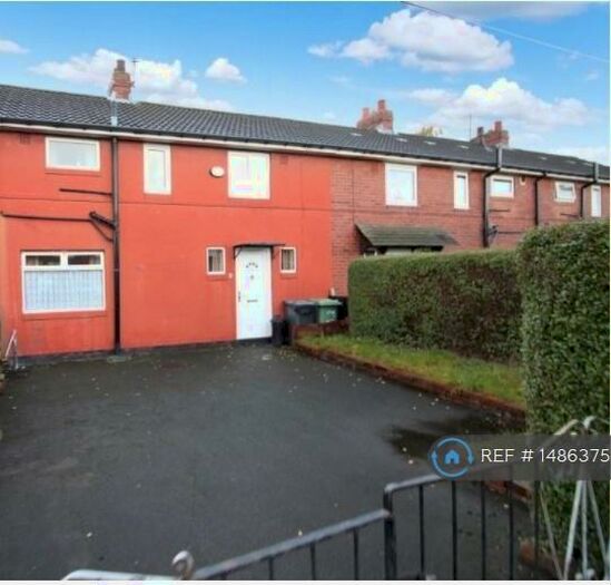 3 Bedroom Terraced House To Rent In Crescent Avenue, Leeds, LS26