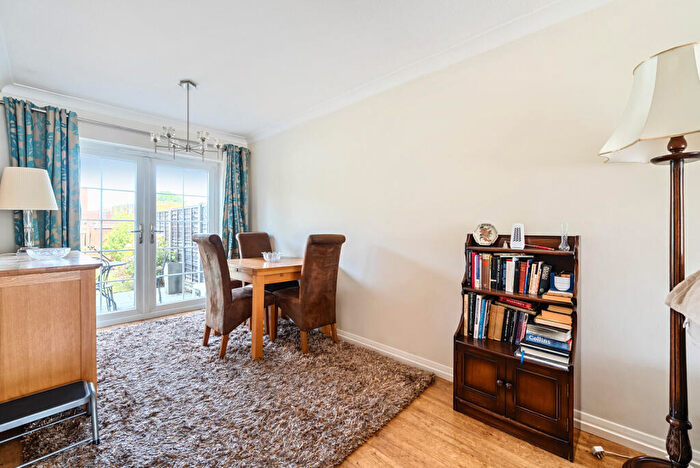 3 Bedroom Terraced House For Sale In Regency Drive, West Byfleet, KT14