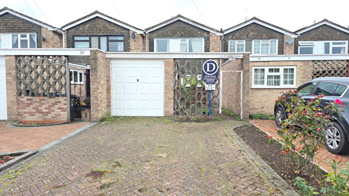 3 Bedroom Terraced House For Sale In Coombe Court, Thatcham, RG19