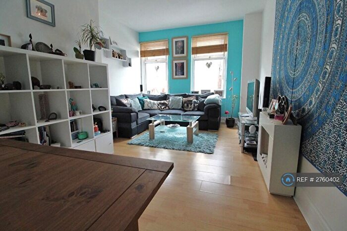 1 Bedroom Flat To Rent In St.John's Mews, Southsea, PO5