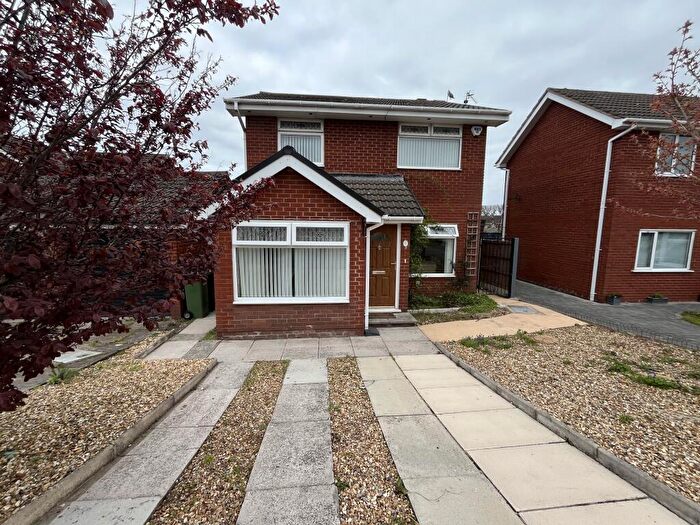 3 Bedroom House To Rent In Finchdean Close, CH49