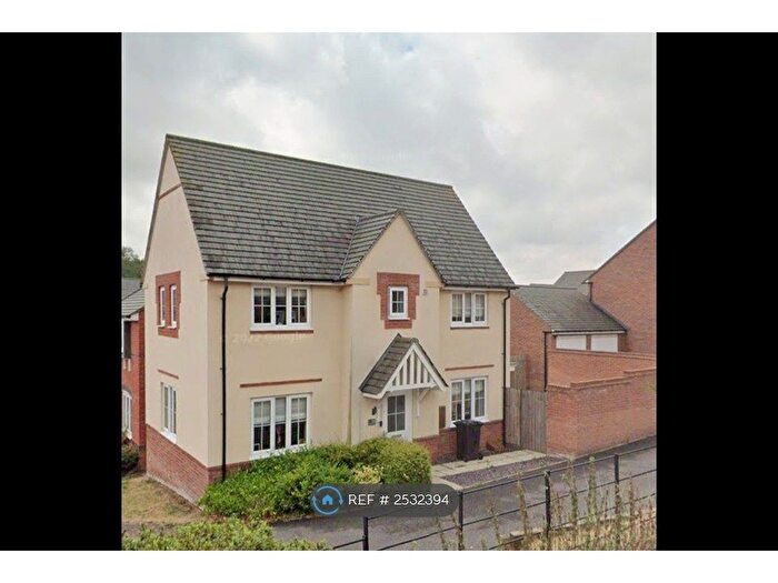 3 Bedroom Detached House To Rent In Edinburgh Road, Church Gresley, Swadlincote, DE11