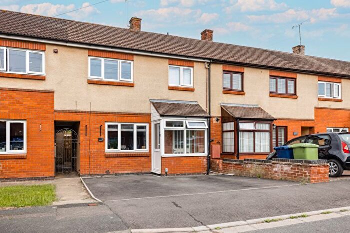 3 Bedroom Terraced House For Sale In Barkers Leys, Bishops Cleeve, Cheltenham, GL52