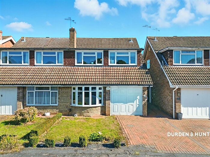 4 Bedroom Semi Detached House For Sale In Thorncroft, Hornchurch, RM11