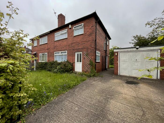 3 Bedroom Semi-Detached House To Rent In Melbourne Road, Wakefield, WF1