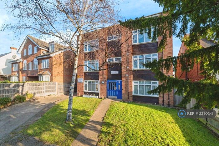 1 Bedroom Flat To Rent In Amanda Court, London, E4