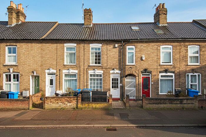 2 Bedroom Terraced House For Sale In Hotblack Road, Norwich, NR2