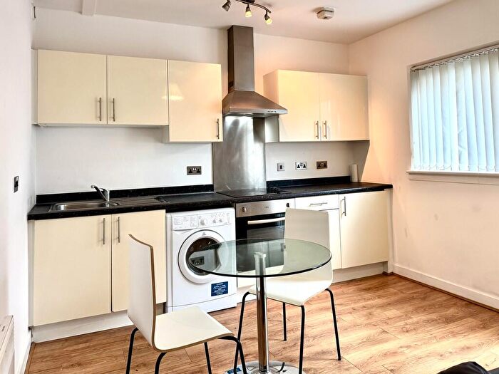 1 Bedroom Apartment To Rent In Tabley Street, Liverpool, L1