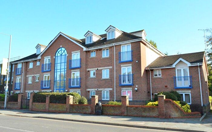 2 Bedroom Flat To Rent In North Station, CO1