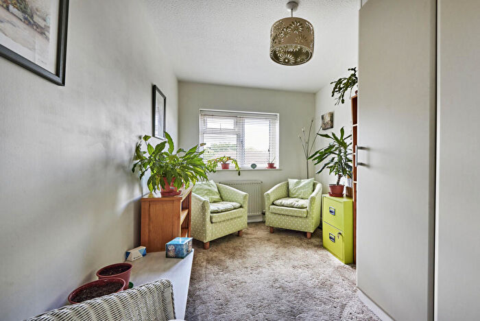 3 Bedroom Terraced House For Sale In Brecken Close, St. Albans, Hertfordshire, AL4