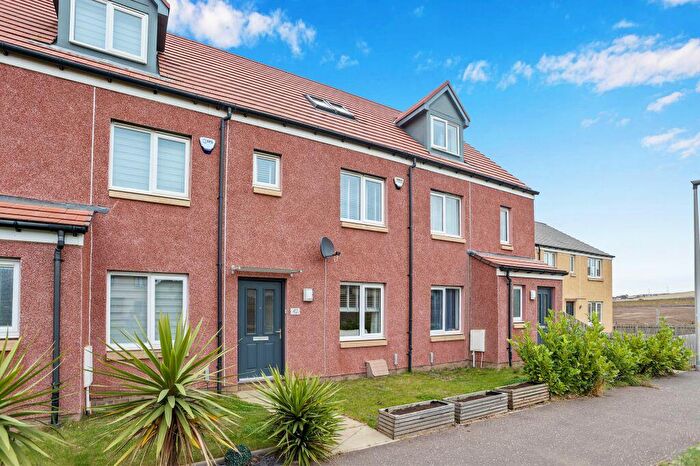 3 Bedroom Town House For Sale In Harvey Avenue, Wallyford, EH21
