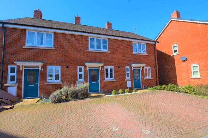 2 Bedroom Terraced House To Rent In Millway Furlong, Aylesbury, HP17