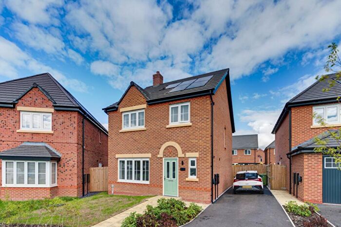 4 Bedroom Detached House For Sale In Hurcomb Way, Crewe, CW1