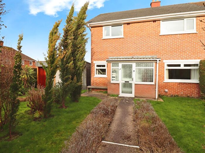 3 Bedroom End Of Terrace House For Sale In Cyntwell Place, Cardiff, CF5