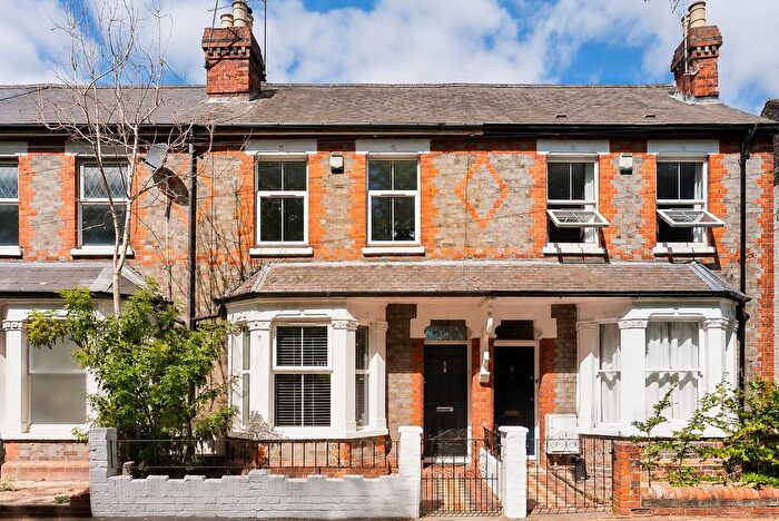 3 Bedroom Terraced House For Sale In Brigham Road, Reading, RG1