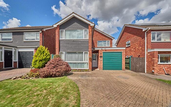 4 Bedroom Detached House For Sale In Laneside Drive, Hinckley, LE10