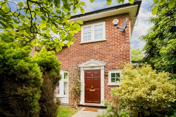 3 Bedroom Town House To Rent In Bittacy Hill, Mill Hill, NW7