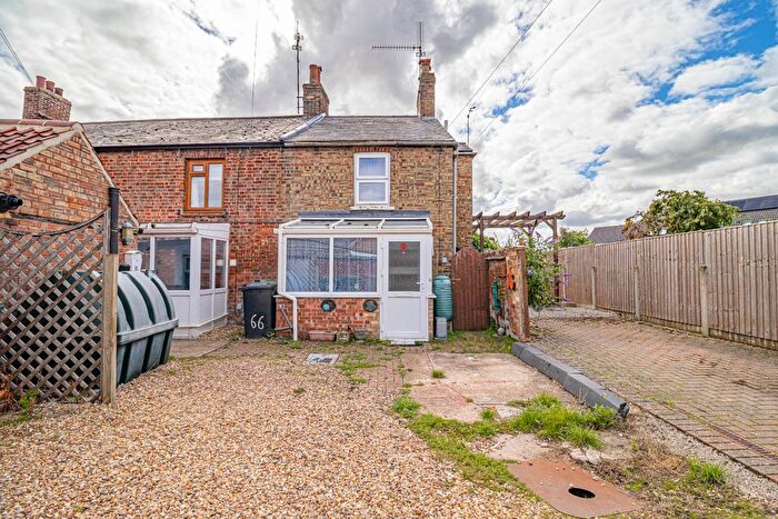 2 Bedroom Terraced House For Sale In Marshland Street, Terrington St. Clement, PE34