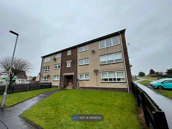 3 Bedroom Flat To Rent In Northwood Drive, Newmains, Wishaw, ML2