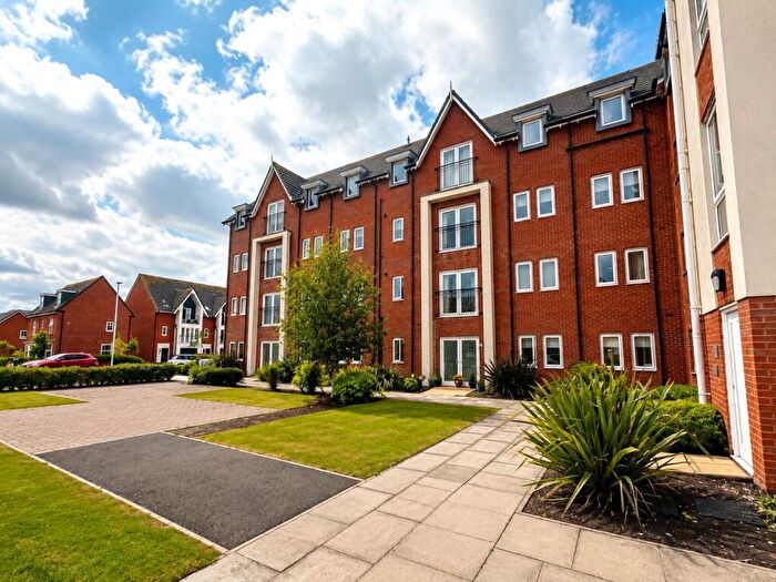 2 Bedroom Apartment For Sale In Blowick Moss Lane, Southport, Merseyside, PR8