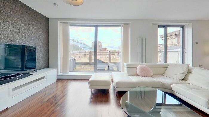 2 Bedroom Flat To Rent In Buchanan Street, Glasgow, G1