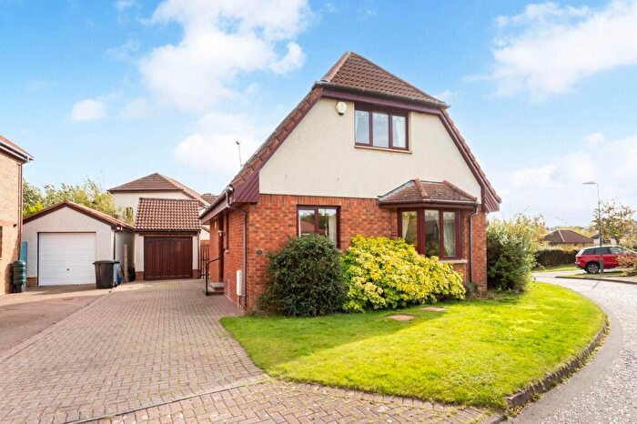 3 Bedroom Detached House For Sale In Rose Neuk, Bonnyrigg, EH19