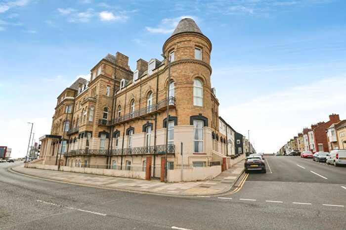 3 Bedroom Flat For Sale In Newcomen Terrace, Redcar, TS10