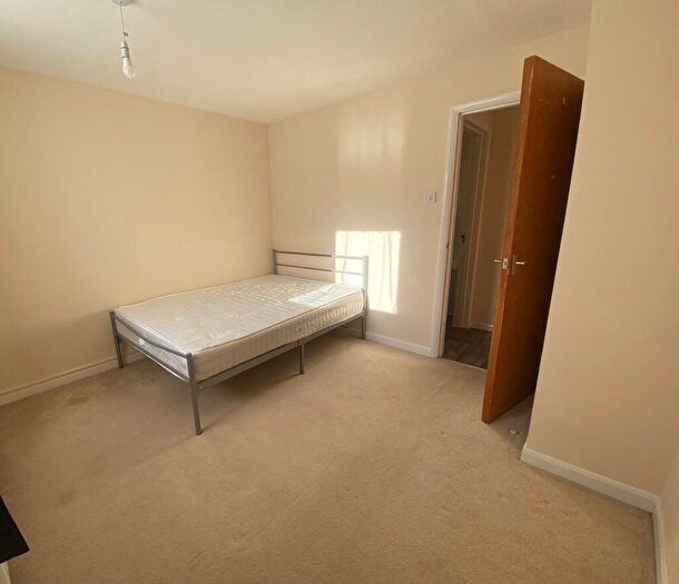 2 Bedroom Flat To Rent In The Vines, Stotfold, SG5