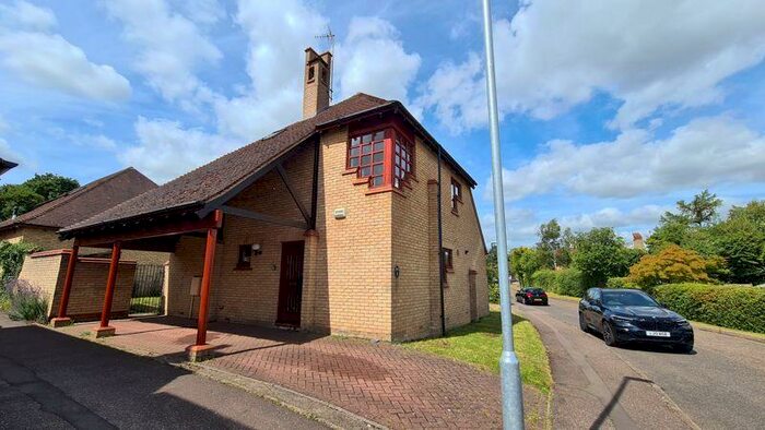 3 Bedroom Detached House To Rent In Sunningdale, Orton Waterville, Peterborough, PE2