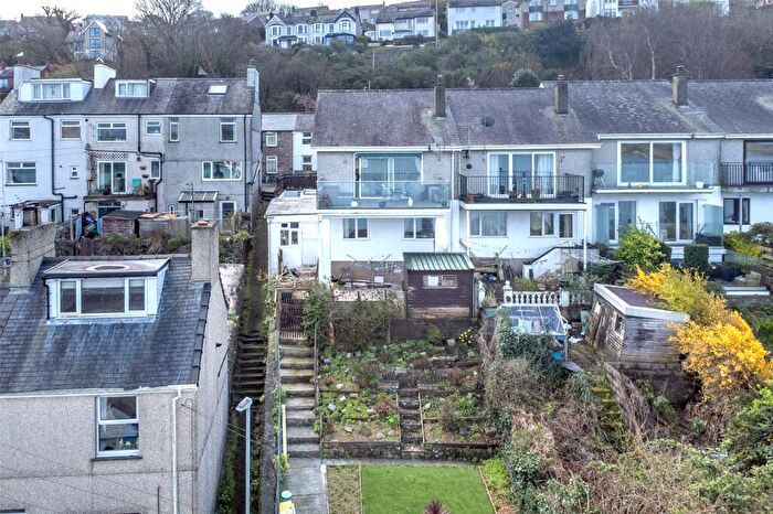 3 Bedroom End Of Terrace House For Sale In Caernarfon Road, Y Felinheli, Gwynedd, LL56