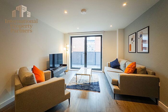 2 Bedroom Flat To Rent In Merchants Wharf, Ordsall Lane, Salford, M5