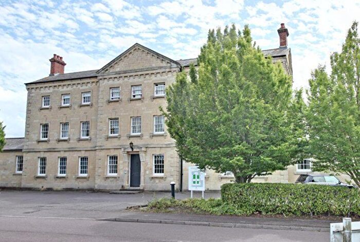 2 Bedroom Flat To Rent In St. Georges Court, Trowbridge, BA14