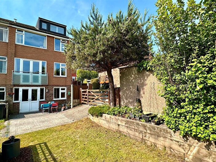 3 Bedroom Semi-Detached House For Sale In Meadow Lane, Disley, Stockport, SK12