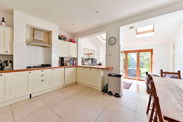 3 Bedroom Terraced House To Rent In Dorien Road, Raynes Park, London, SW20