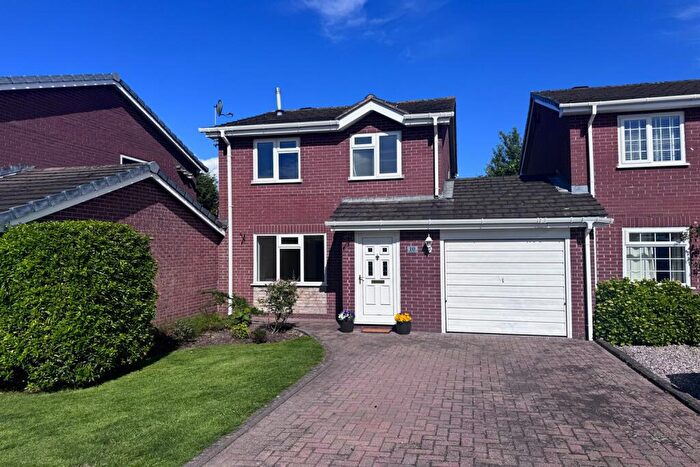 3 Bedroom Link Detached House To Rent In Brynlow Drive, Middlewich, CW10