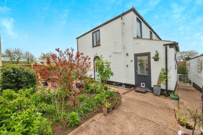 2 Bedroom Semi-Detached House For Sale In Station Road, Reedham, Norwich, NR13