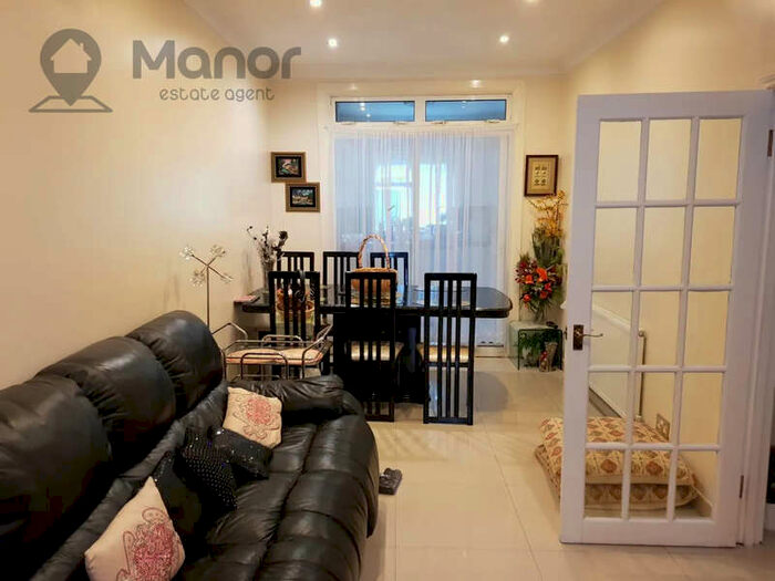 4 Bedroom Terraced House To Rent In Harpour Road, Barking, IG11