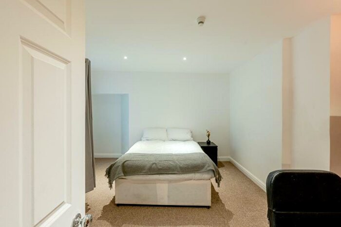 2 Bedroom Apartment To Rent In Taylors Bank - City Centre, BS1