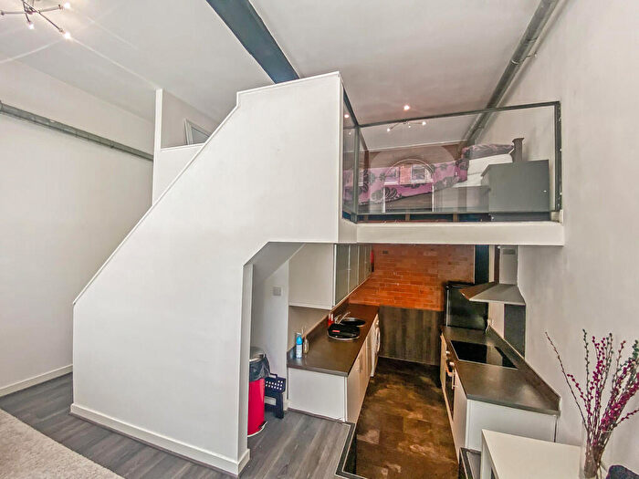 1 Bedroom Apartment To Rent In The Arthouse, George Street, Manchester, M1