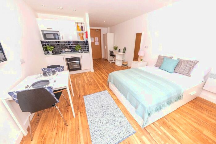 Property To Rent In The Studios, Plaza Boulevard, Liverpool, L8